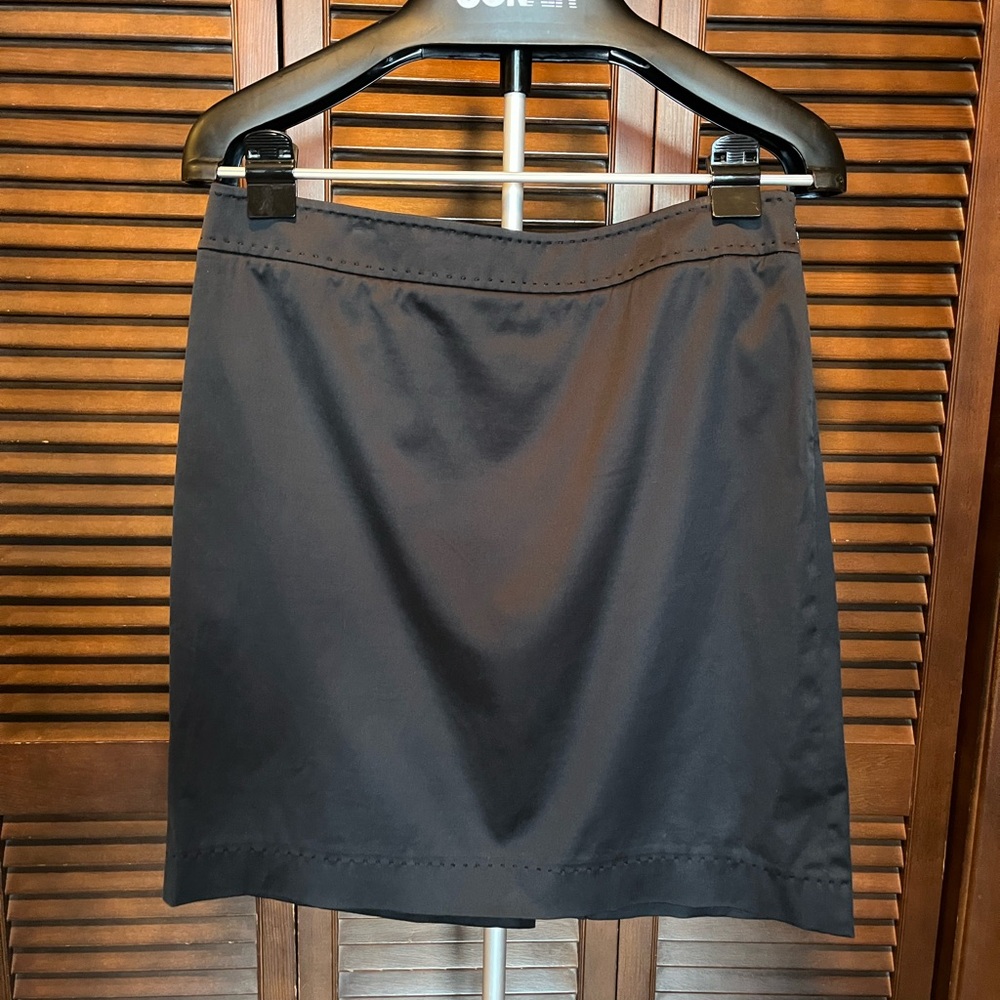 Elie Tahari Short Black Skirt